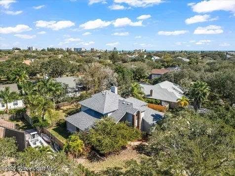 594 Hummingbird Drive Indialantic FL 32903