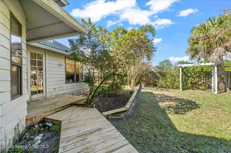 594 Hummingbird Drive Indialantic FL 32903