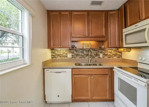 22 Vista Gardens Trail Vero Beach FL 32962