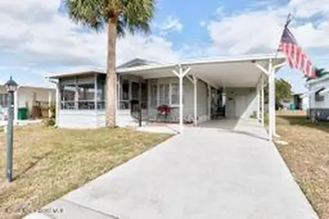 807 W Wren Circle W Barefoot Bay FL 32976