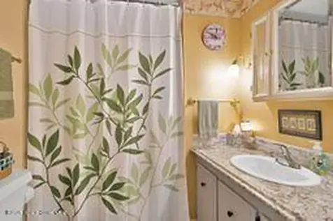 807 W Wren Circle W Barefoot Bay FL 32976