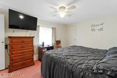 807 W Wren Circle W Barefoot Bay FL 32976