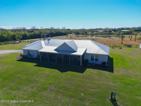 3440 Hammock Road Mims FL 32754