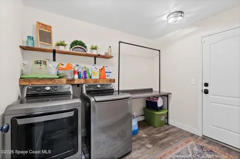 3440 Hammock Road Mims FL 32754