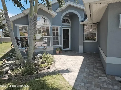3904 Saint Armens Circle Melbourne FL 32934