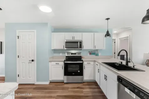 714 Daysland Avenue SW Palm Bay FL 32908
