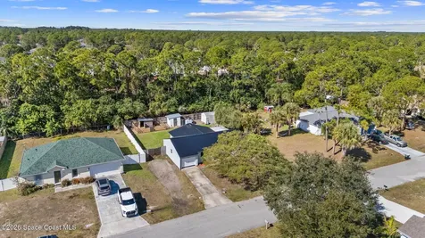 950 Barbados Avenue SE Palm Bay FL 32909