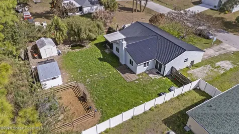 950 Barbados Avenue SE Palm Bay FL 32909