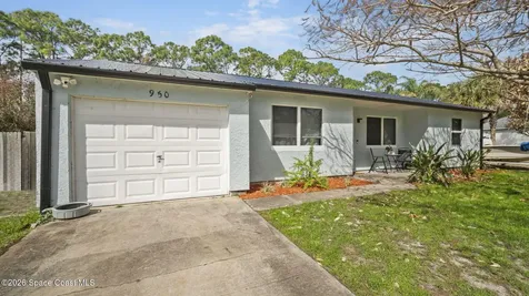 950 Barbados Avenue SE Palm Bay FL 32909