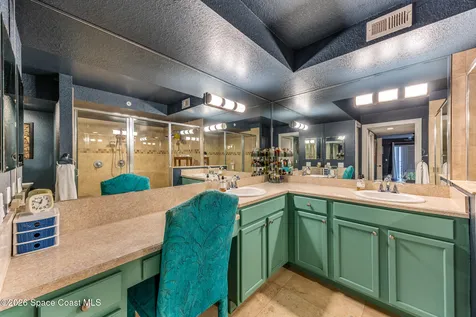 121 Lancha Circle Satellite Beach FL 32937