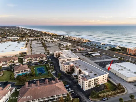 121 Lancha Circle Satellite Beach FL 32937