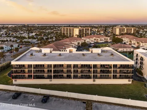 121 Lancha Circle Satellite Beach FL 32937