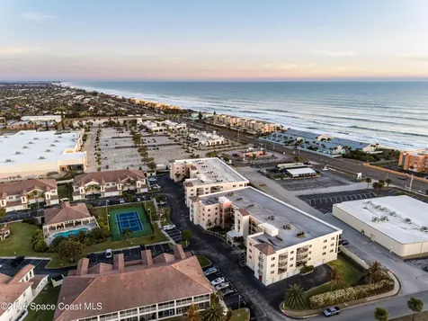 121 Lancha Circle Satellite Beach FL 32937