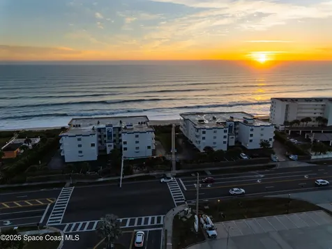 121 Lancha Circle Satellite Beach FL 32937