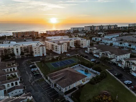 121 Lancha Circle Satellite Beach FL 32937
