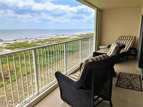 55 N 4th Street Cocoa Beach FL 32931