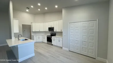 2863 Grant Avenue SE Palm Bay FL 32909