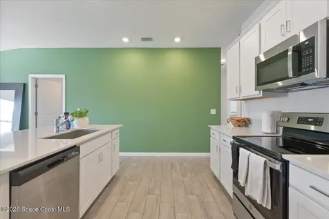 875 Dockside Drive SW Palm Bay FL 32908