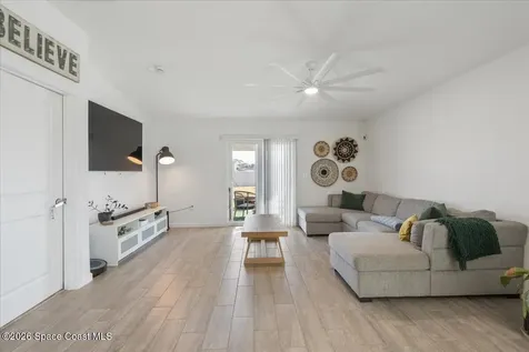 875 Dockside Drive SW Palm Bay FL 32908