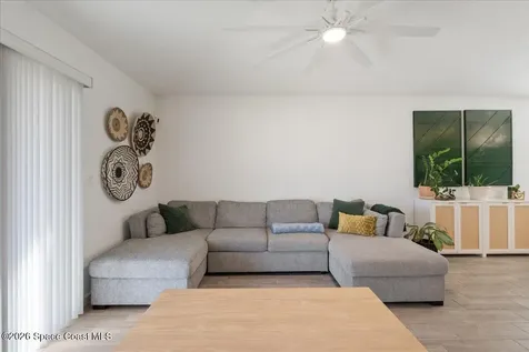 875 Dockside Drive SW Palm Bay FL 32908