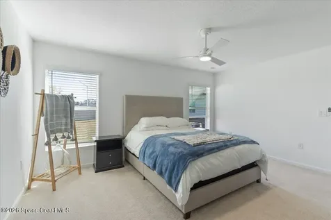 875 Dockside Drive SW Palm Bay FL 32908