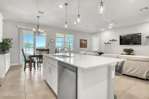 507 Veridian Circle NW Palm Bay FL 32907