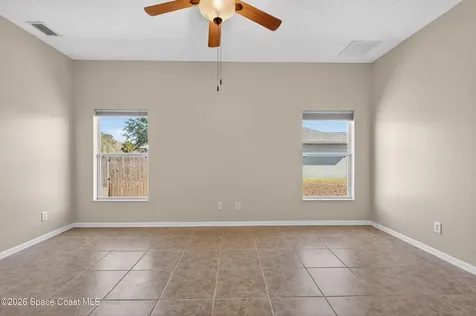 1837 Vauxhall Street NW Palm Bay FL 32907