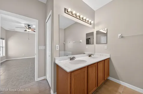 1837 Vauxhall Street NW Palm Bay FL 32907