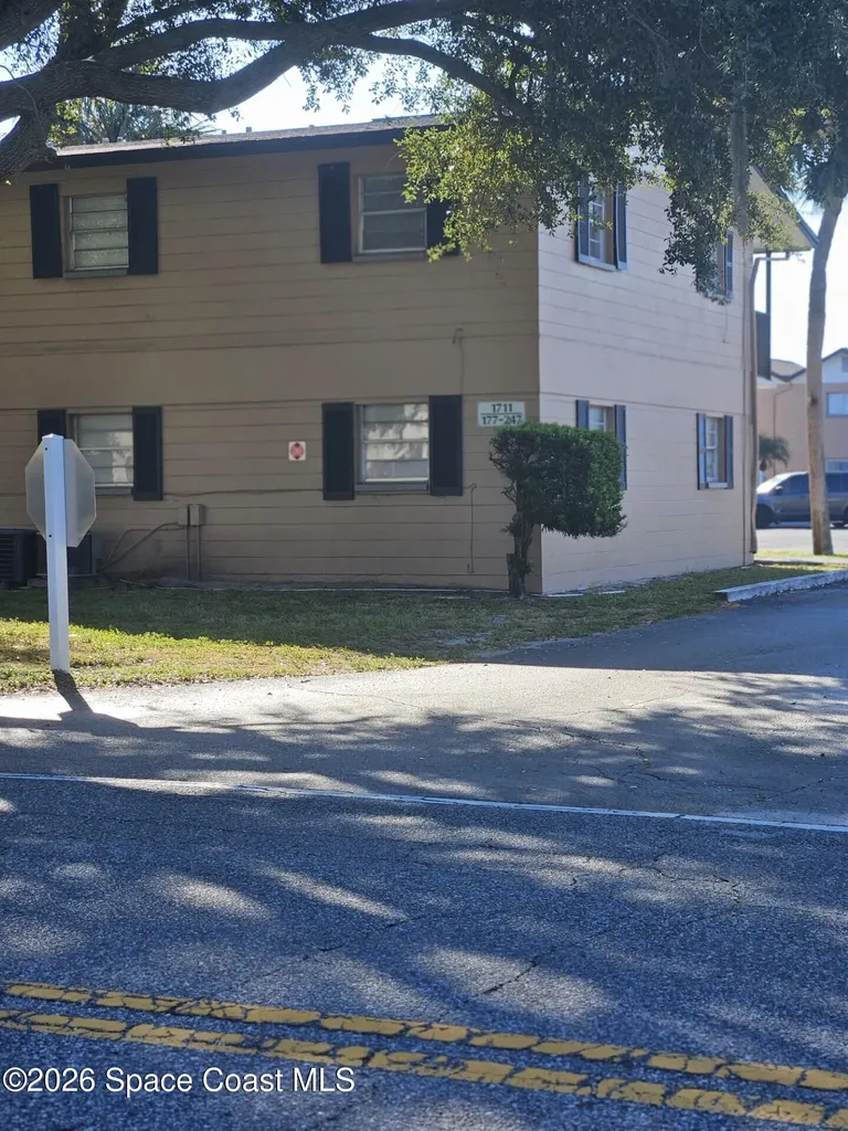 1711 Dixon Boulevard Cocoa FL 32922