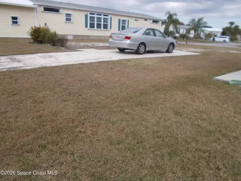932 Fir Street Micco FL 32976