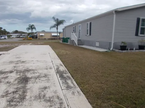 932 Fir Street Micco FL 32976