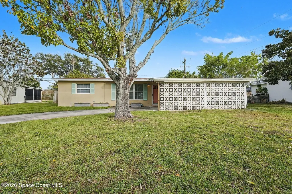 735 Ixora Drive Melbourne FL 32935