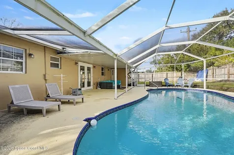 735 Ixora Drive Melbourne FL 32935