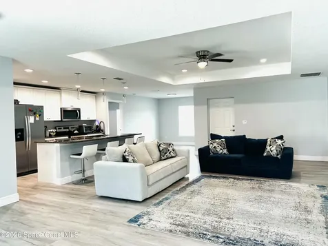 379 Wilton Avenue SW Palm Bay FL 32908