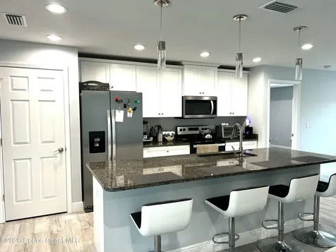 379 Wilton Avenue SW Palm Bay FL 32908