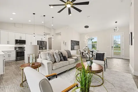 3051 Eldron Boulevard SE Palm Bay FL 32909