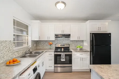 1727 Avocado Avenue Melbourne FL 32935