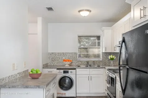 1727 Avocado Avenue Melbourne FL 32935