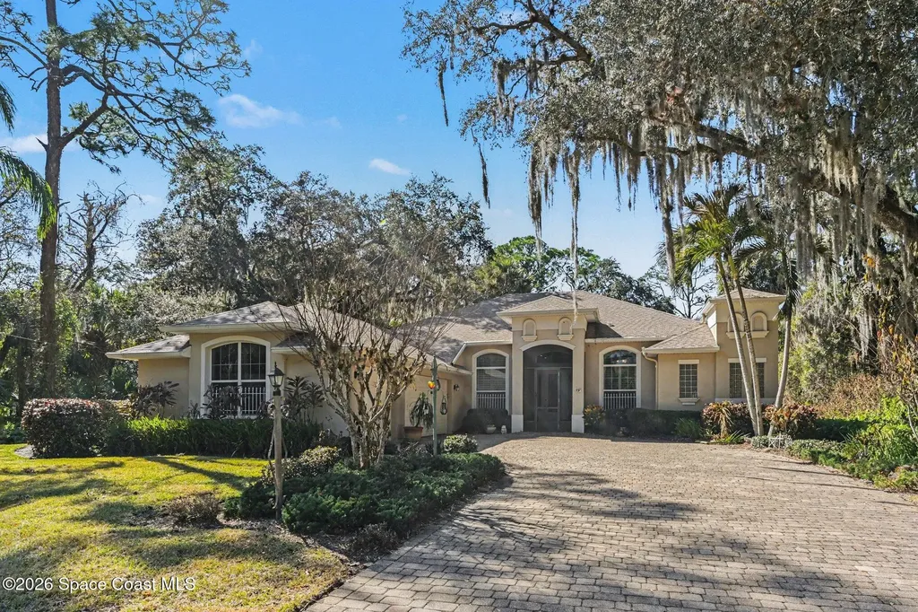 537 Acacia Avenue Melbourne FL 32904