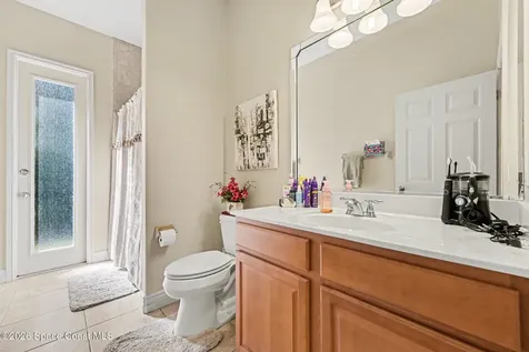 537 Acacia Avenue Melbourne FL 32904