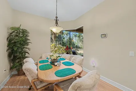 537 Acacia Avenue Melbourne FL 32904