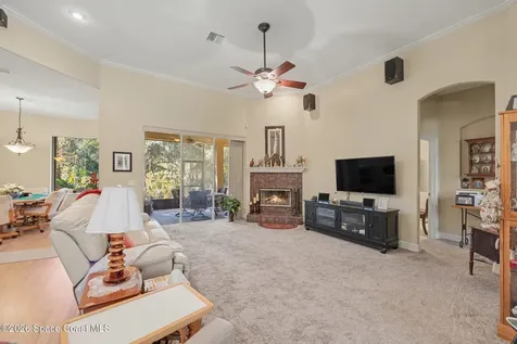 537 Acacia Avenue Melbourne FL 32904
