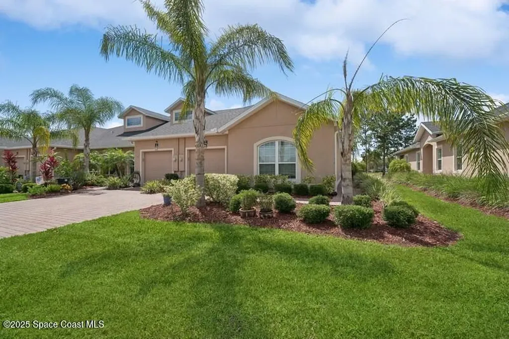 590 Remington Green Drive SE Palm Bay FL 32909