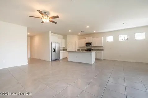 1863 Farmhouse Road SE Palm Bay FL 32909