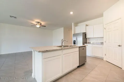 1863 Farmhouse Road SE Palm Bay FL 32909