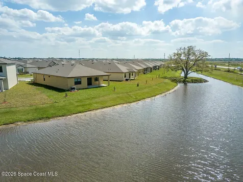 1863 Farmhouse Road SE Palm Bay FL 32909