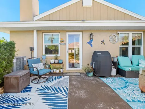 647 Desoto Lane Indian Harbour Beach FL 32937