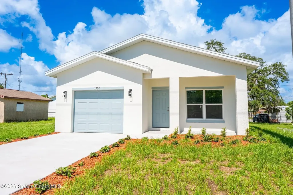 1720 S Deleon Avenue Titusville FL 32780