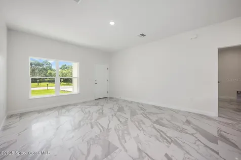 1720 S Deleon Avenue Titusville FL 32780