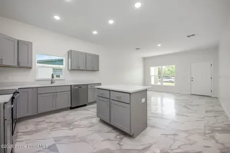 1720 S Deleon Avenue Titusville FL 32780